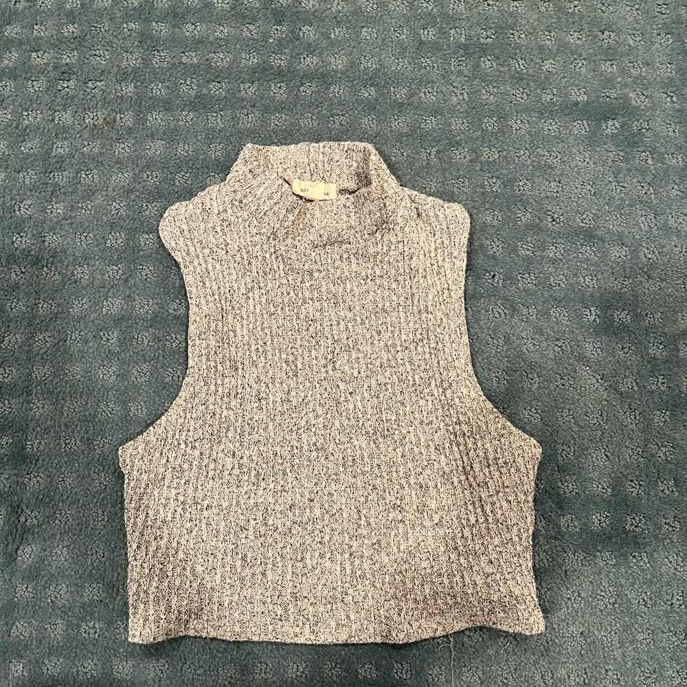 Silence + Noise Heather Gray Knit Top